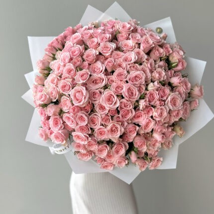 Barbie Girl rose bouquet