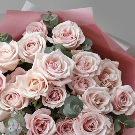 Soft Blush rose bouquet