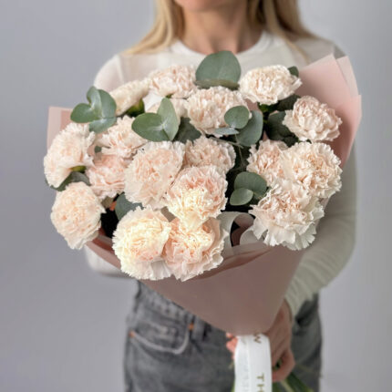 Tender Petals flower bouquet