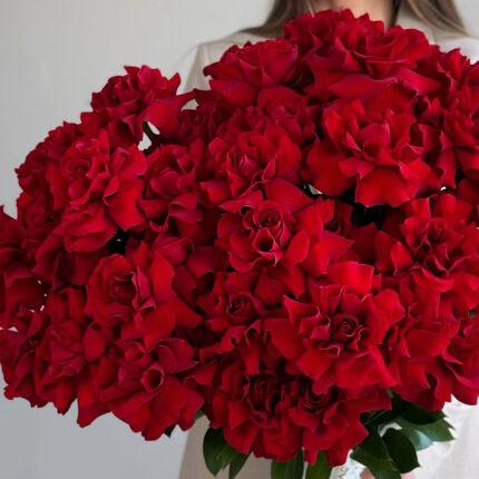 Red Velvet 50st rose bouquet