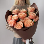 Golden Chestnut rose bouquet