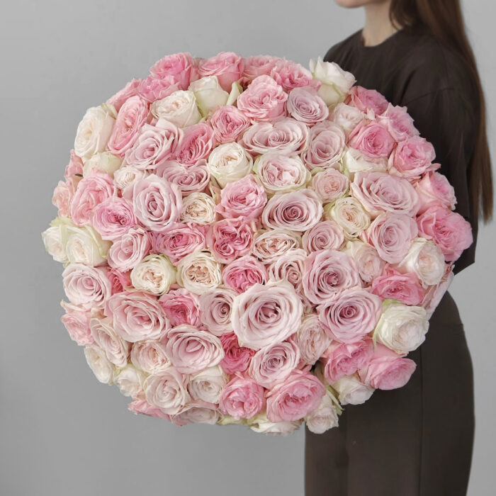 100 pink roses, size Large - Rosé Charm, the real size