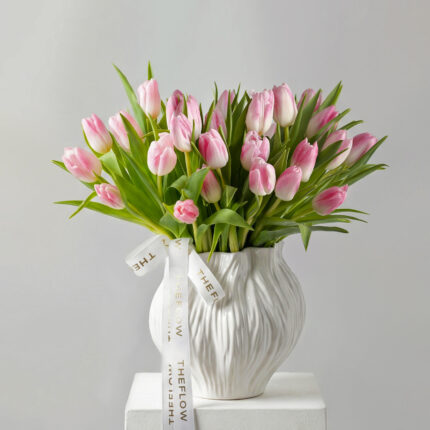 Silk & Vase