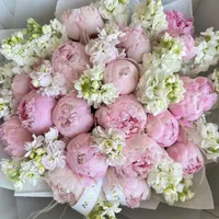 Bouquet from TheFlow West Hollywood studio - photo from Anastasia K.’s Google review